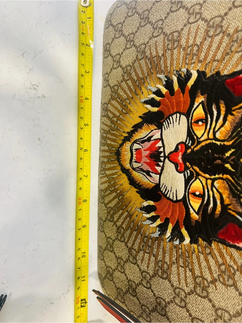 Gucci GG Supreme Canvas Tiger Head Pouch in Beige with Yellow & Red COA